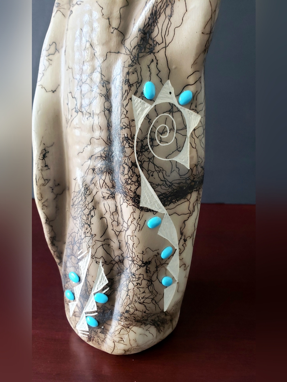 Navajo Horse Hair Pottery,Corn Maiden, Inlaid Turquise Accents, Signed Excellent - Picture 7 of 8